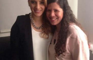 קרן ברוך - זמרת יוצרת