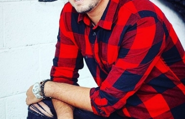 עומרי אביב - זמר