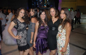 קרן ברוך - זמרת יוצרת